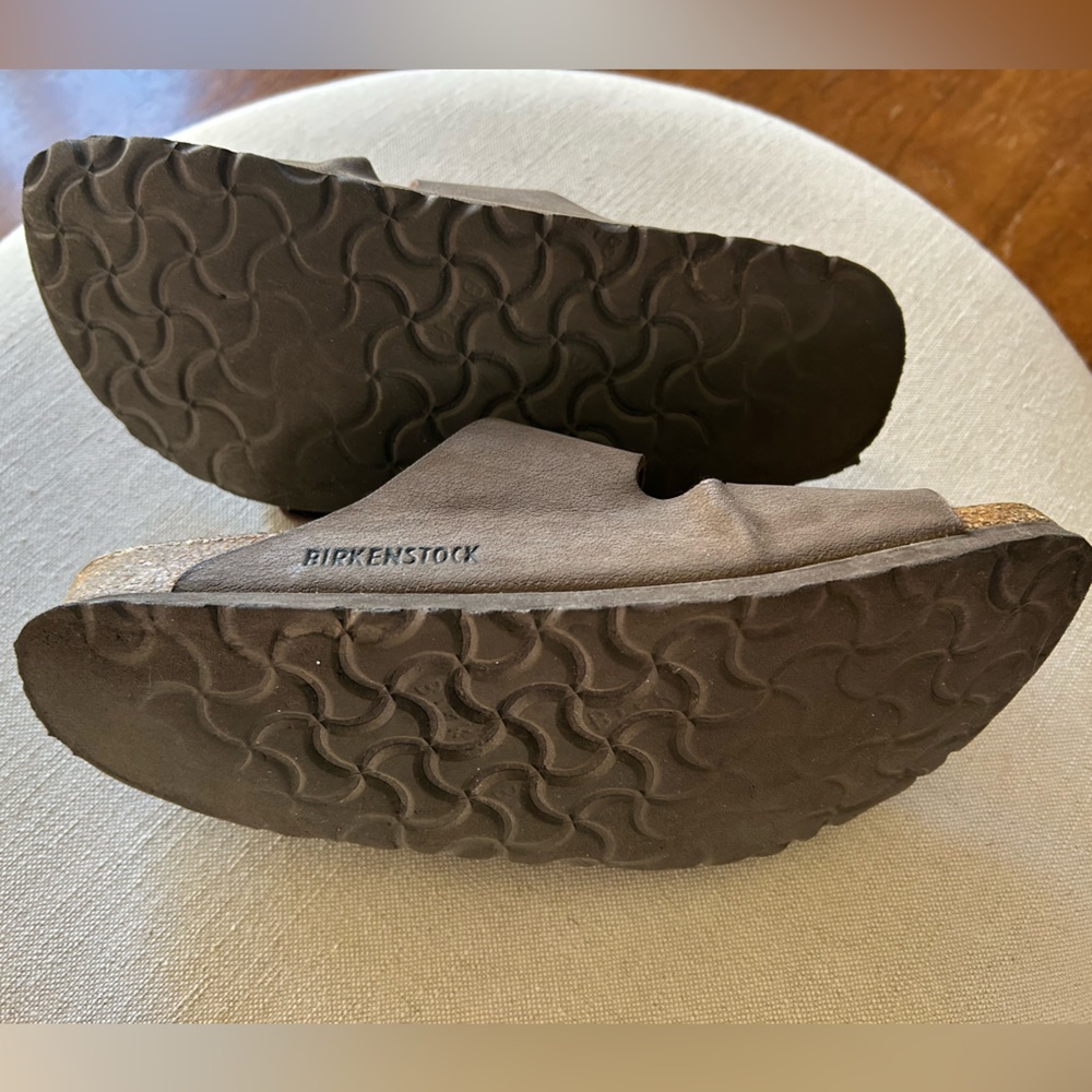 Birkenstock Arizona Brown Leather Slide Sandals - Picture 7 of 8